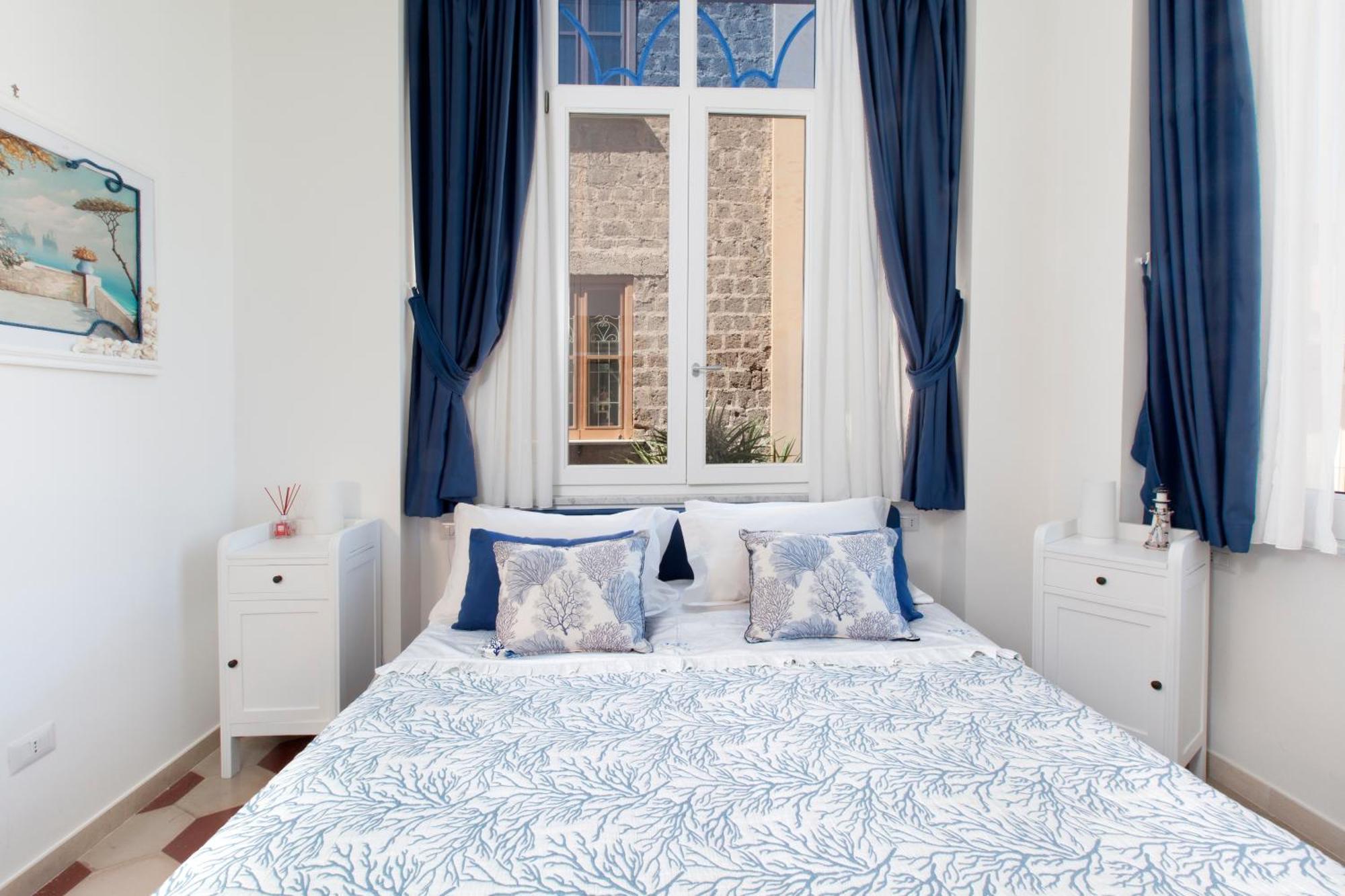 Shine House * Sorrente