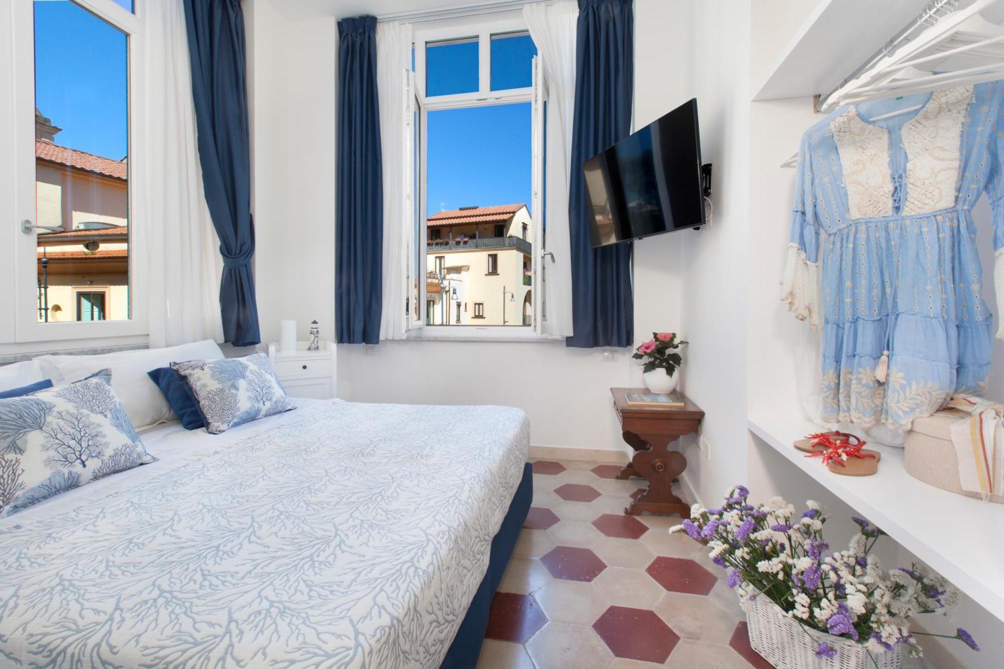 Shine House Sorrente